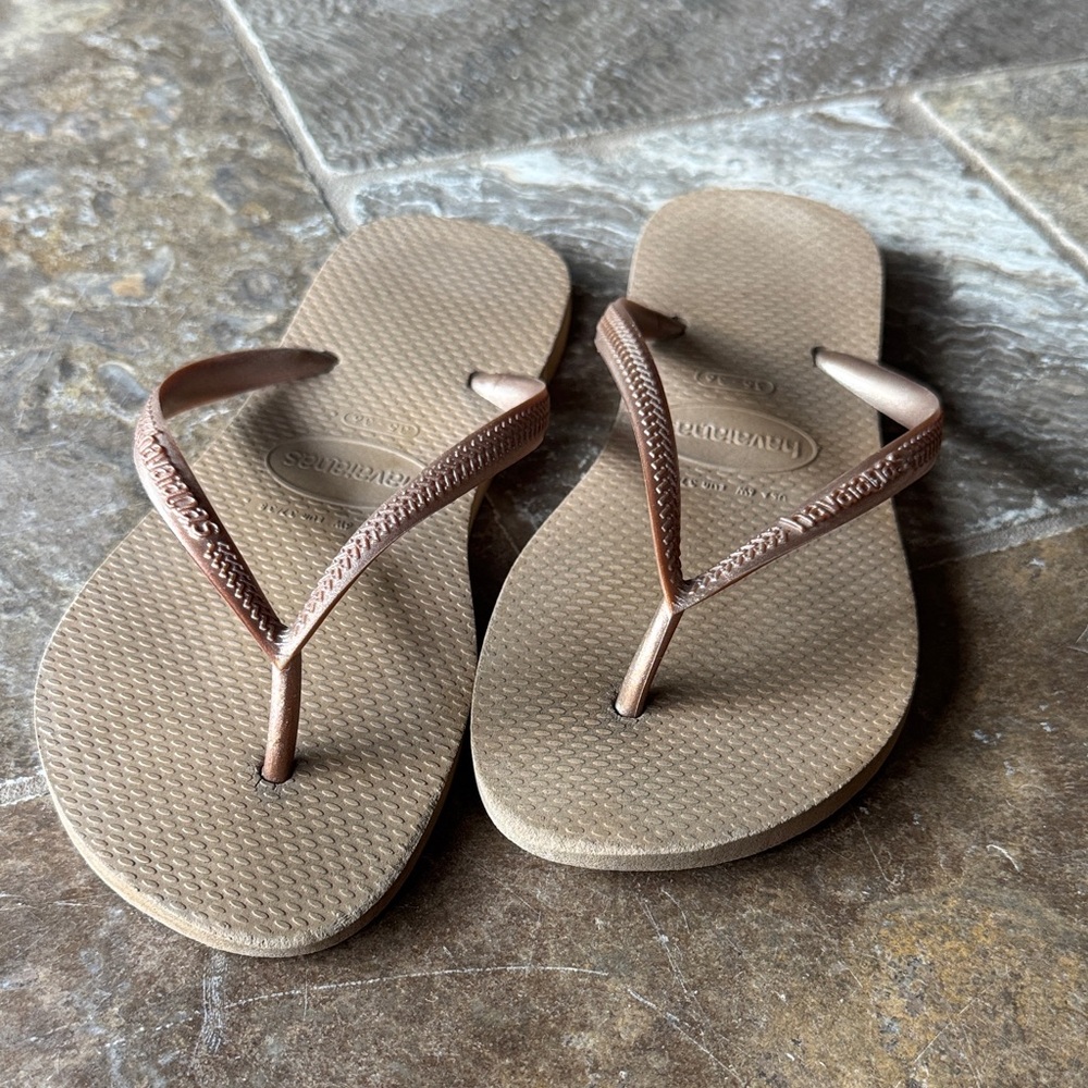 Havaianas Tan Flip Flops